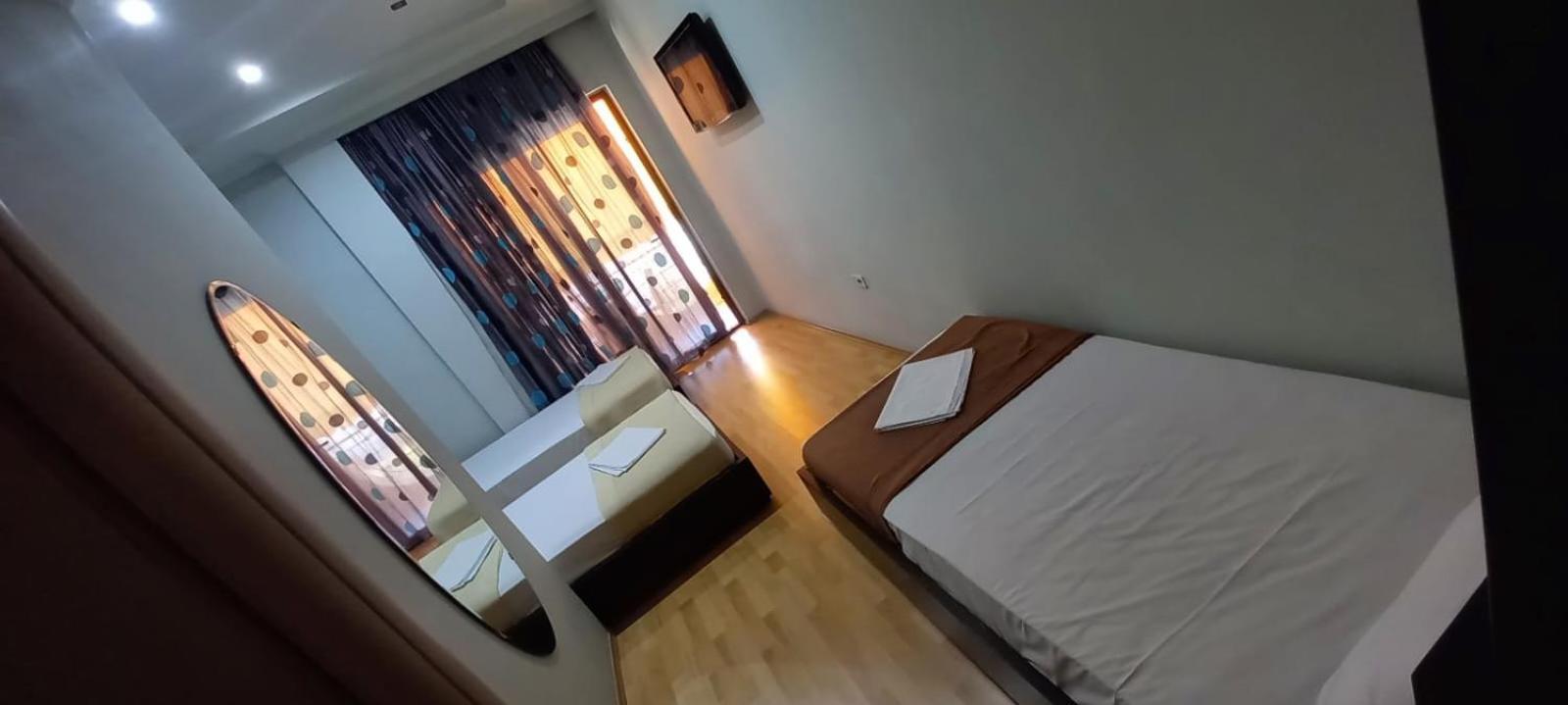 Hotel Shehu Gjirokastër Pokoj fotografie